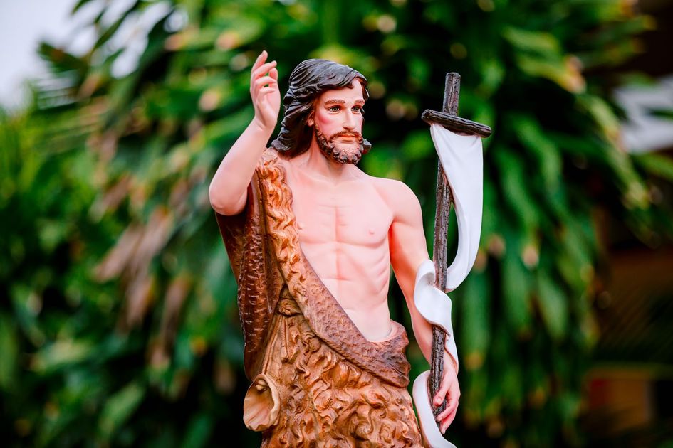 Devoción y fe: El Señor de los Milagros recorre la parte alta de Tacna