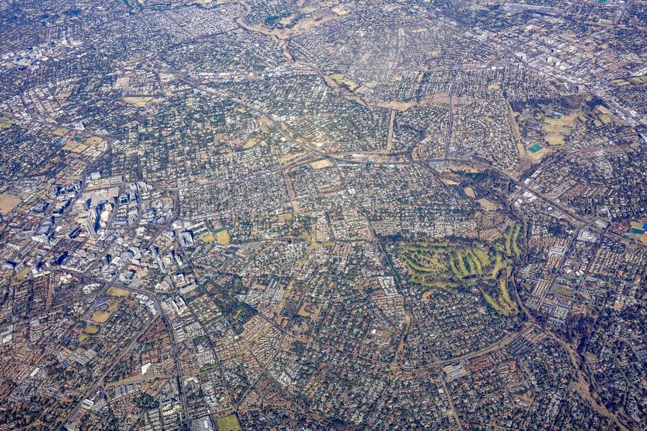Arequipa: Segunda vuelta entre Zegarra y Huisa enfrenta visiones divergentes sobre el desarrollo regional