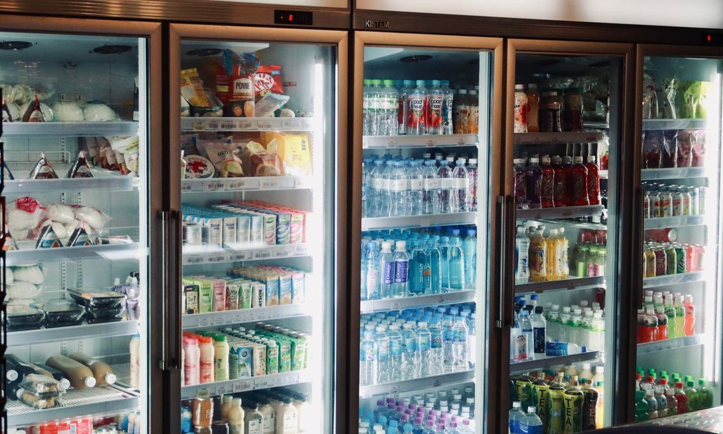 Hallazgo alarmante: gaseosa en refrigerador de muestras del hospital EsSalud de Moquegua