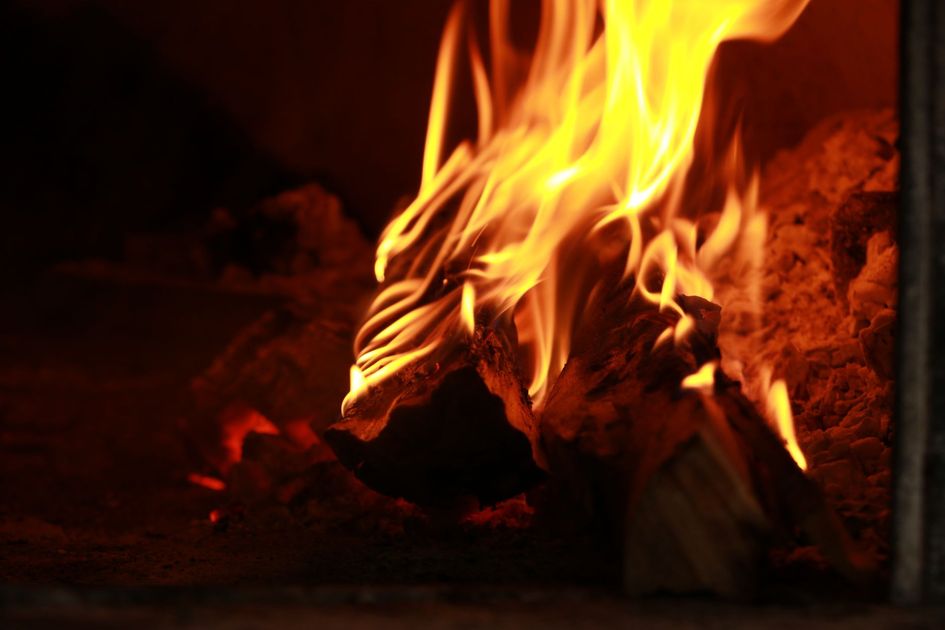 Arequipa: Incendio en Secocha moviliza a vecinos y aguateros